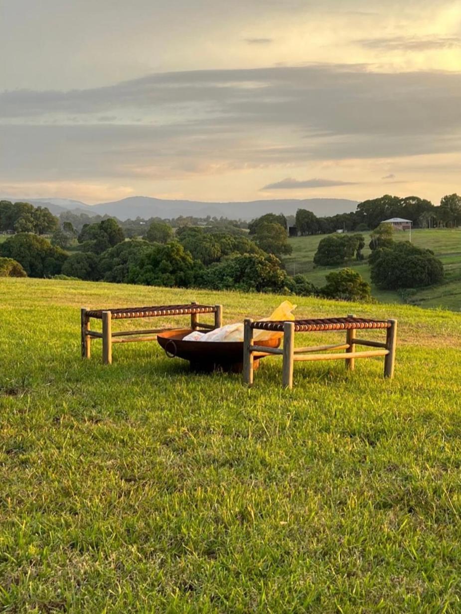 Ten Acres Beechmont ภายนอก รูปภาพ