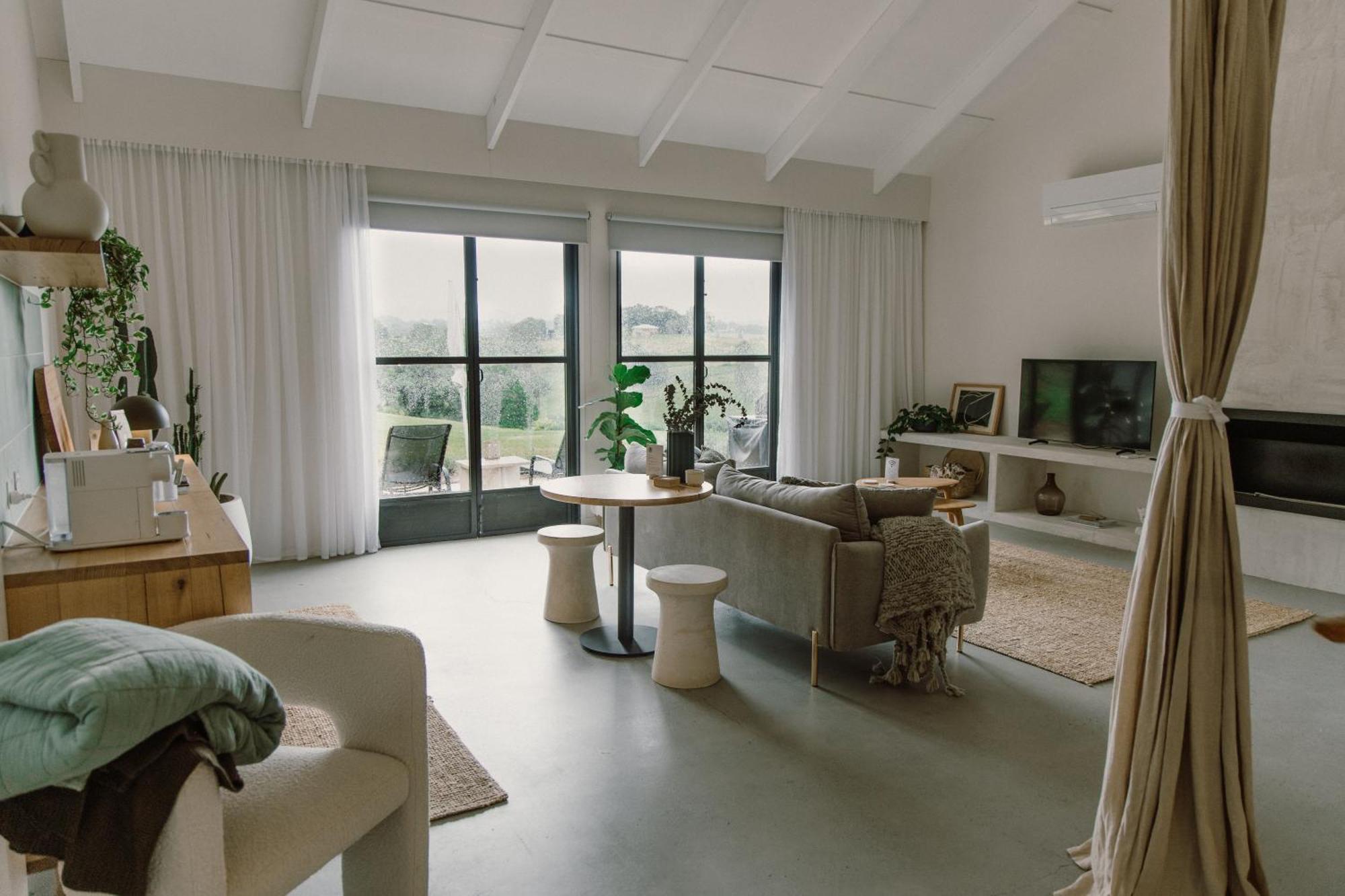 Ten Acres Beechmont ภายนอก รูปภาพ